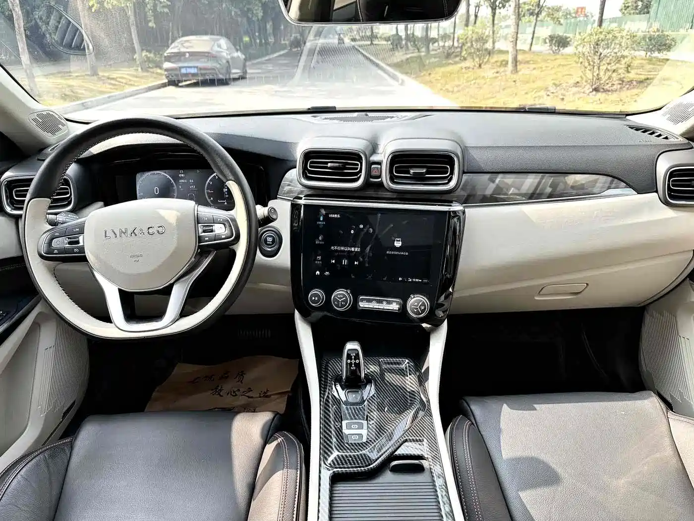 Lynk & Co 02 2018 Model 1.5T DCT 2WD Yao Pro Edition China V фото 7