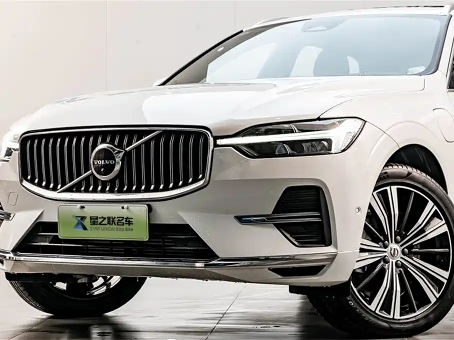 VOLVO XC60 PLUG IN HYBRID