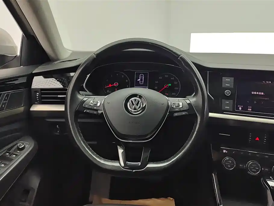 Volkswagen Passat 2020 Facelift 330TSI Elite China VI фото 15