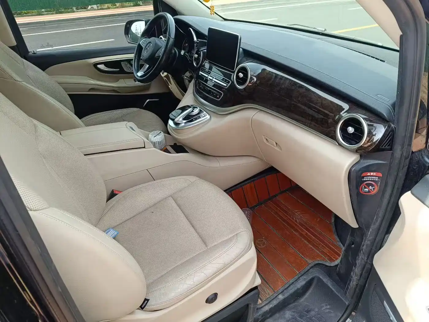 Mercedes-Benz V-Class 2018 V 260 L Premium Long Version China V фото 5