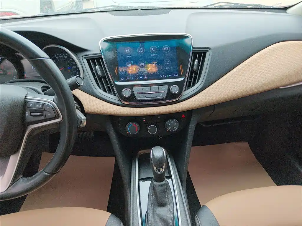 CHEVROLET CRUZE