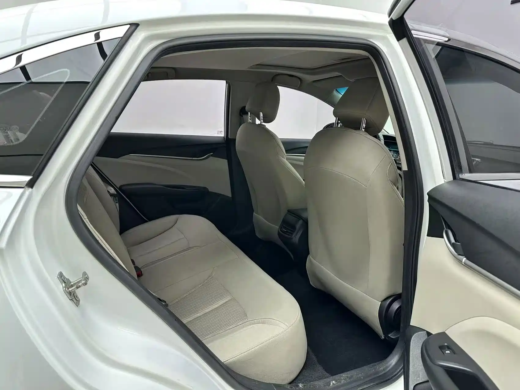 Фото 5 - Buick Excelle