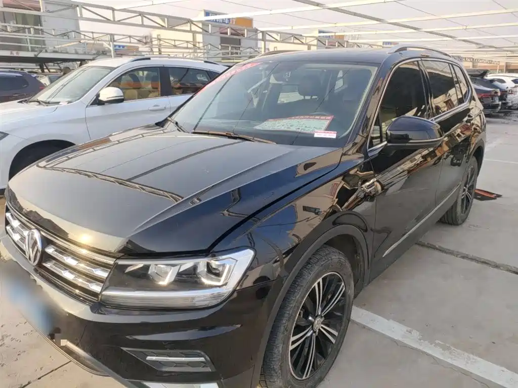 Volkswagen Tiguan L 2019 Facelift 330TSI Auto 2WD Panorama Comfort China VI фото 2