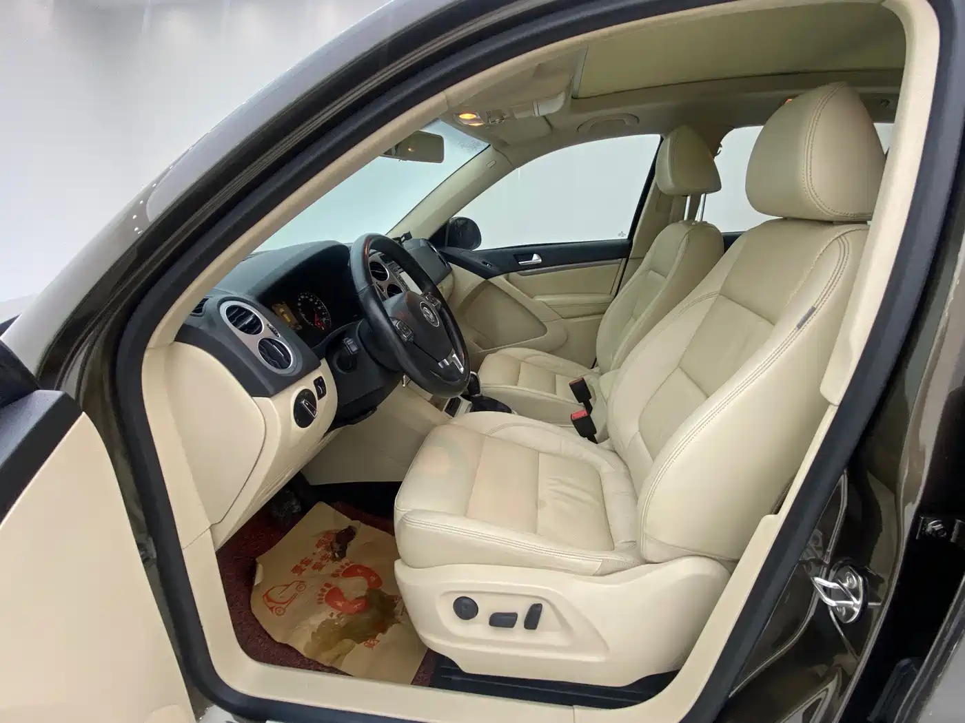 Volkswagen Tiguan 2013 1.8TSI Auto 4WD Luxury фото 7