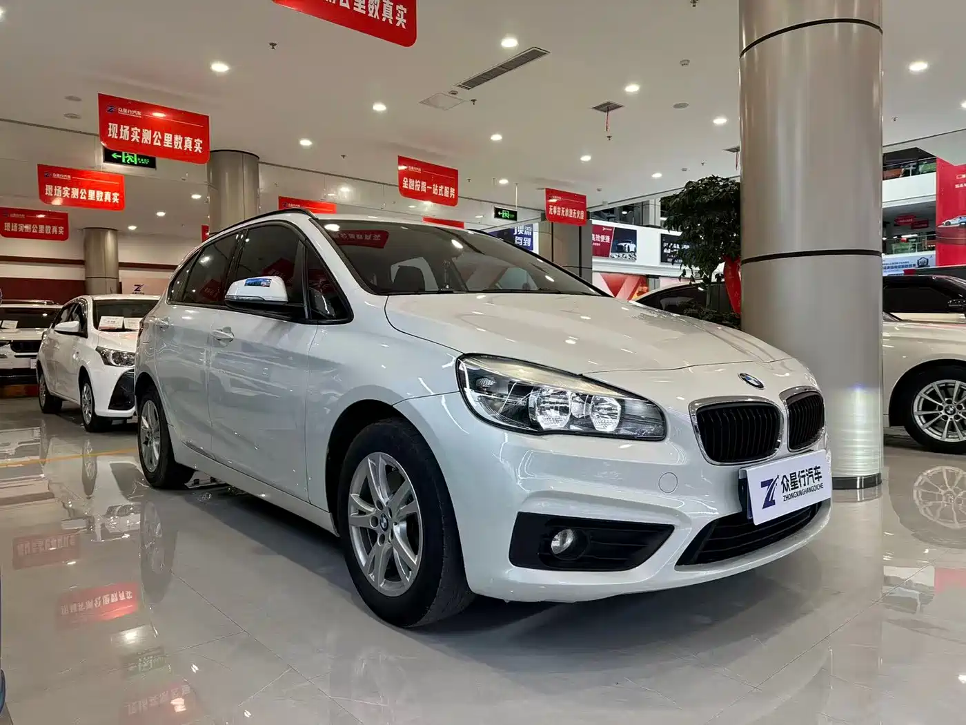 BMW 2 Series Tourer (Import) 2015 218i Leading Type фото 3