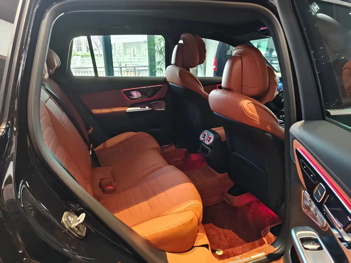 MERCEDES-BENZ GLC