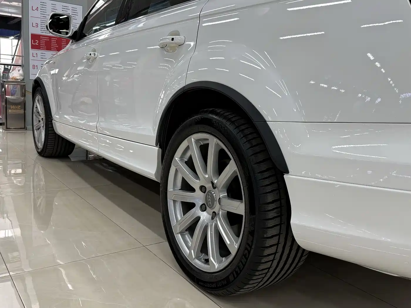 Audi Q7 2012 3.0 TFSI Comfort (200kW) фото 12
