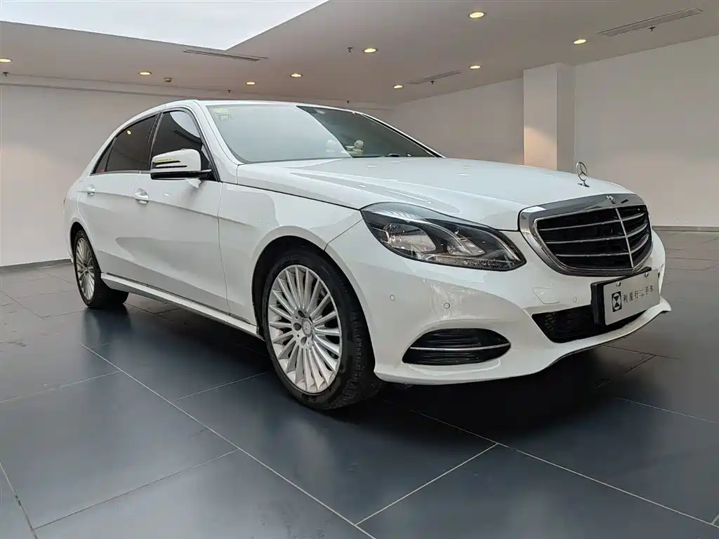 Mercedes-Benz E-Class 2015 E 200 L фото 2