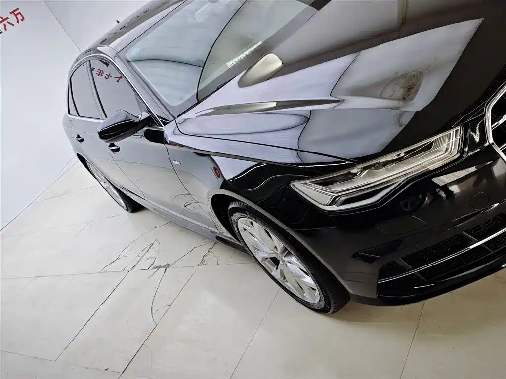 Audi A6L 2018 30th Anniversary 35 TFSI Fashion фото 4