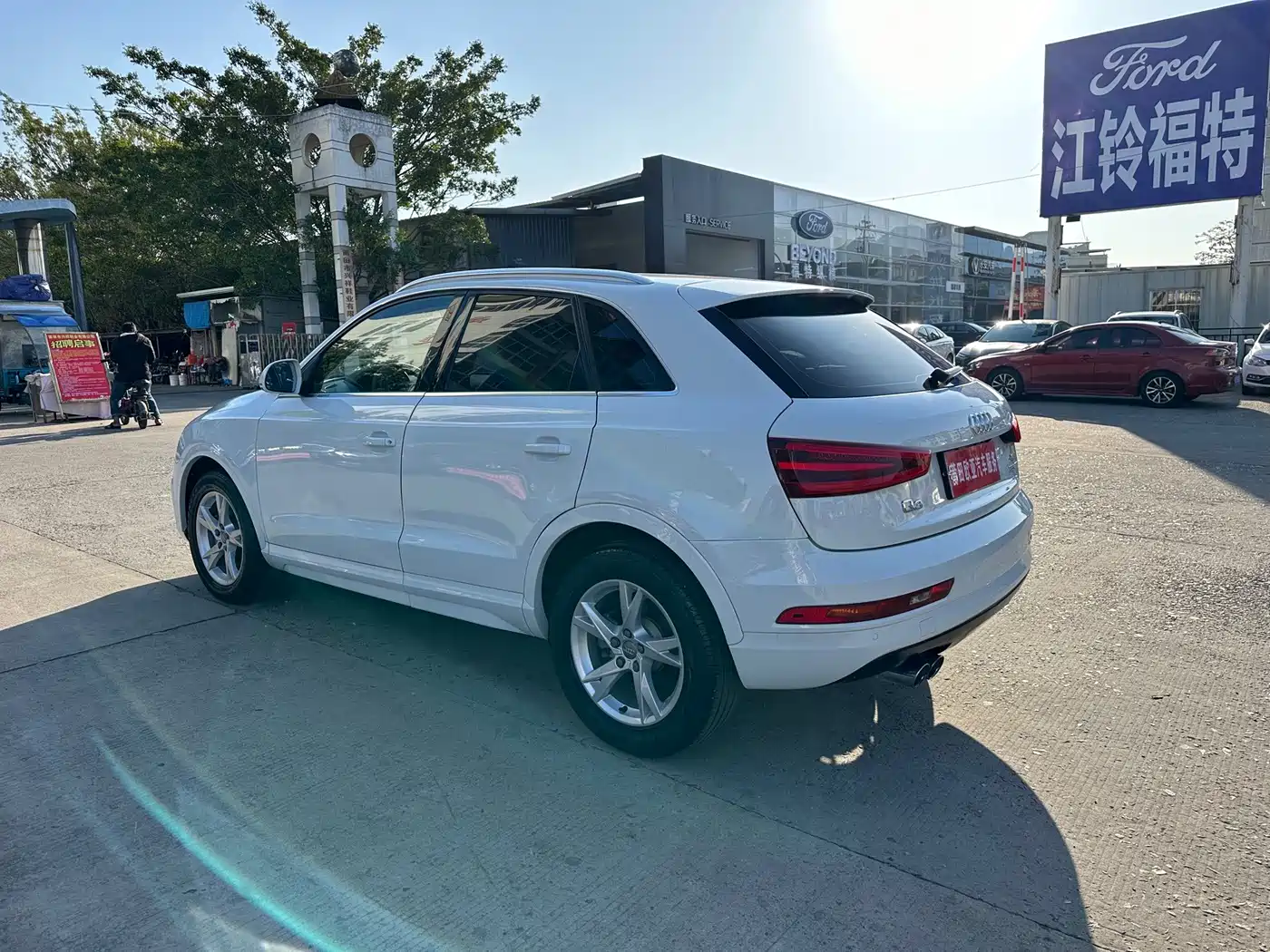 Фото 6 - Audi Q3