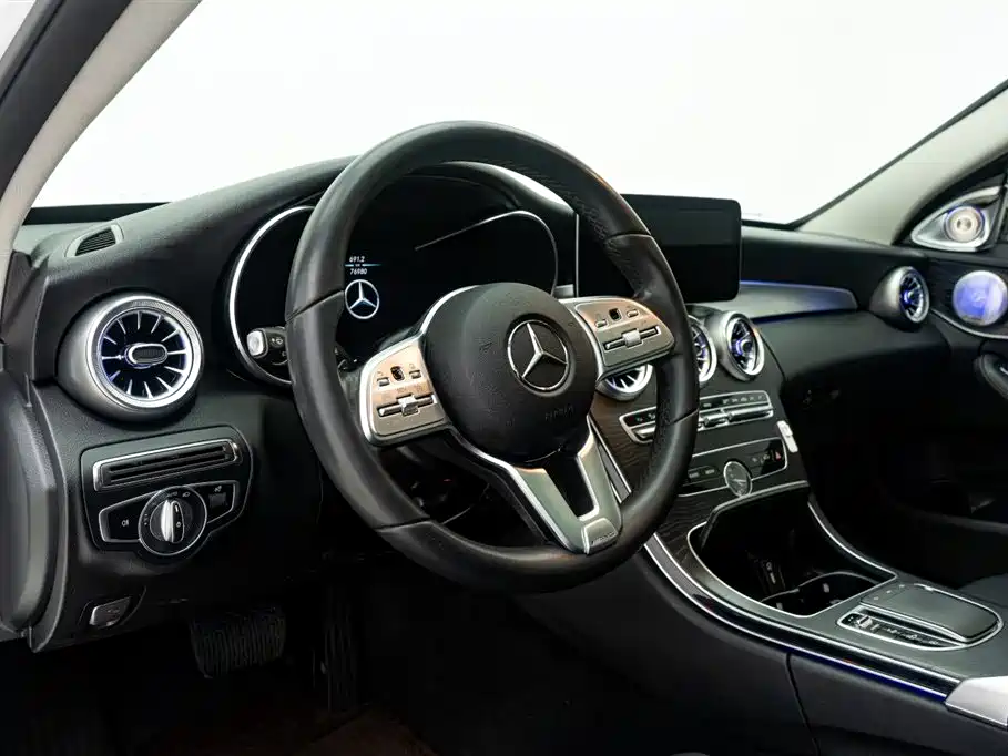 Mercedes-Benz C-Class (Import) 2020 Model C 260 Estate фото 18