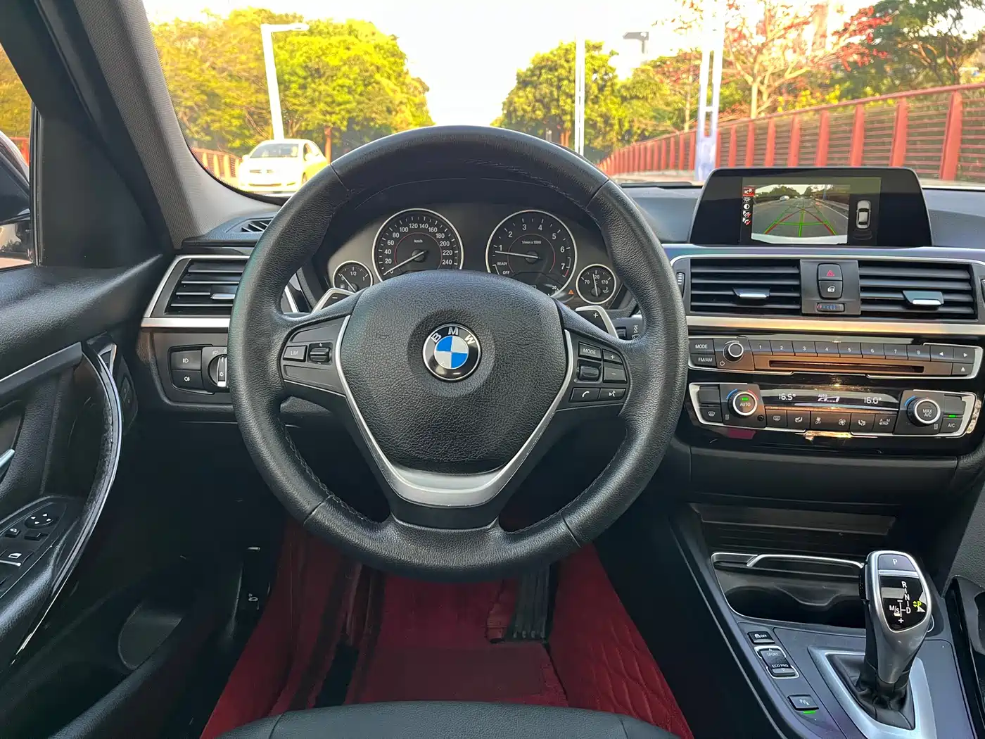 BMW 3 Series 2017 320Li M Sport фото 11