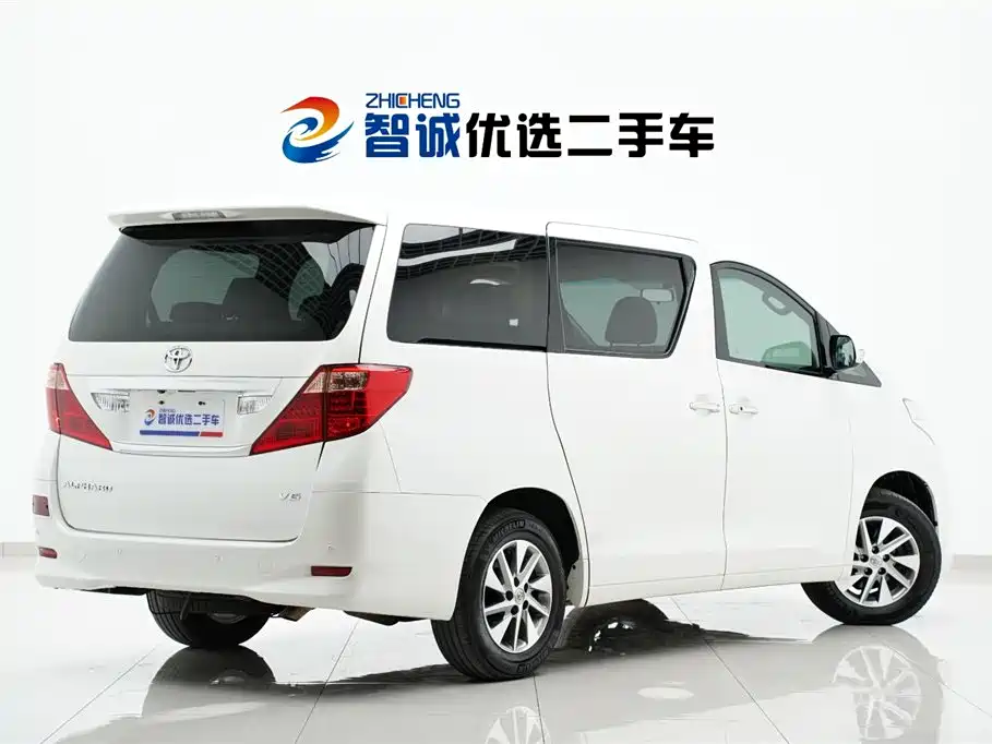 Toyota Alphard 2011 3.5L Luxury Edition фото 3