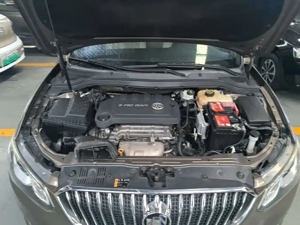 Фото 20 - Buick Excelle