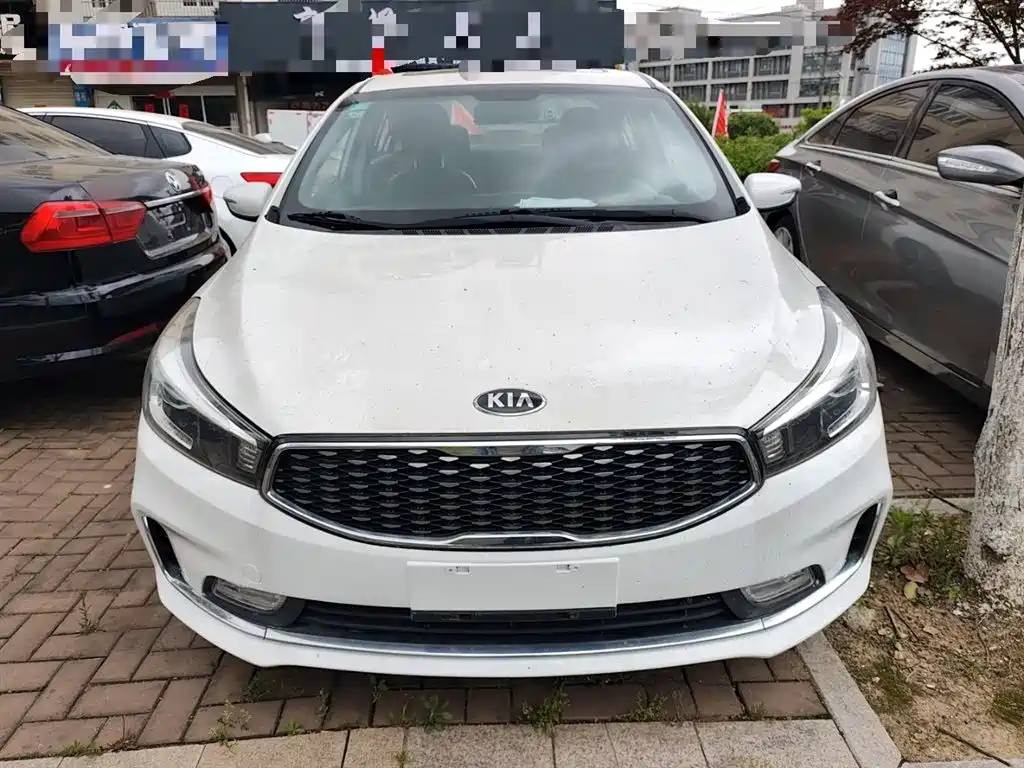 Kia K3 2017 1.6L Automatic 15th Anniversary Special GLS фото 3