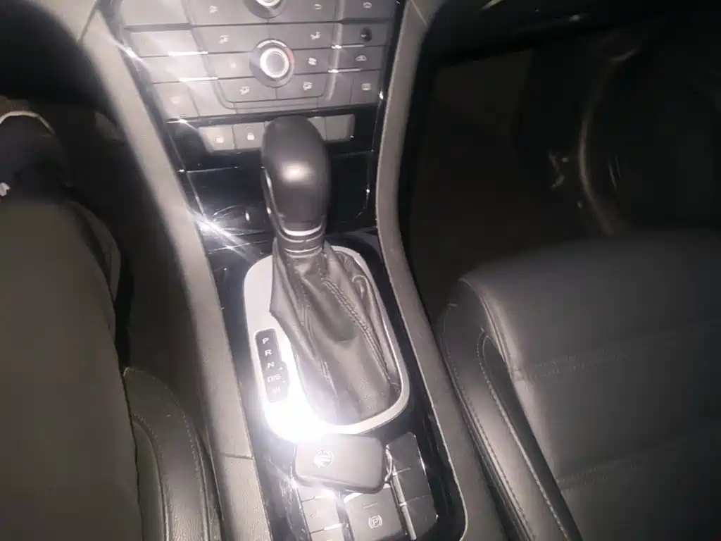 MG Roewe RX5 2016 2016 1.5TGI TST Luxury Edition