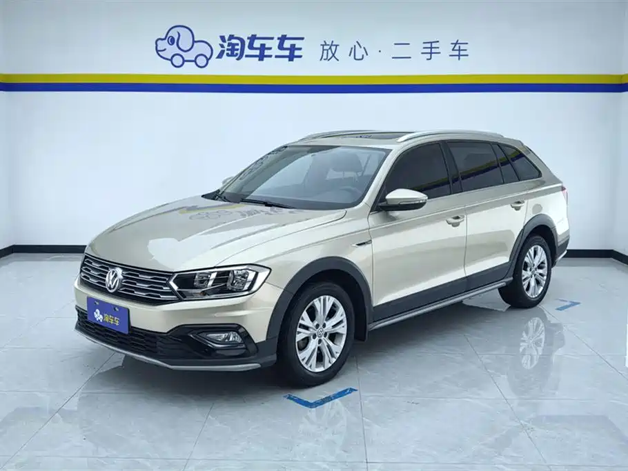 Volkswagen C-TREK 2017 230TSI DSG Comfort