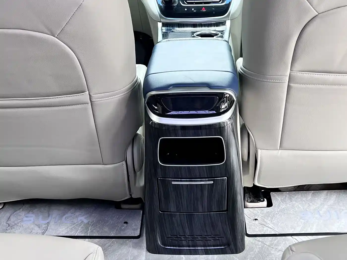 Buick GL8 2022 Land Business Class 652T Luxury фото 19