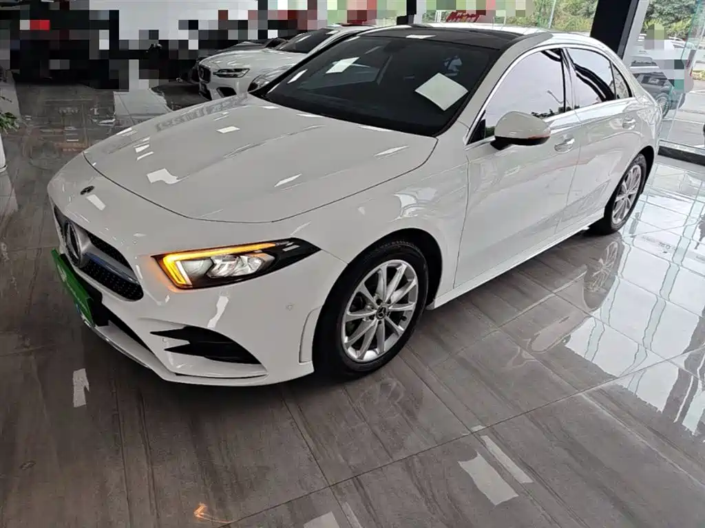 Mercedes-Benz A-Class 2022 Facelift A 200 L Sport Sedan Dynamic