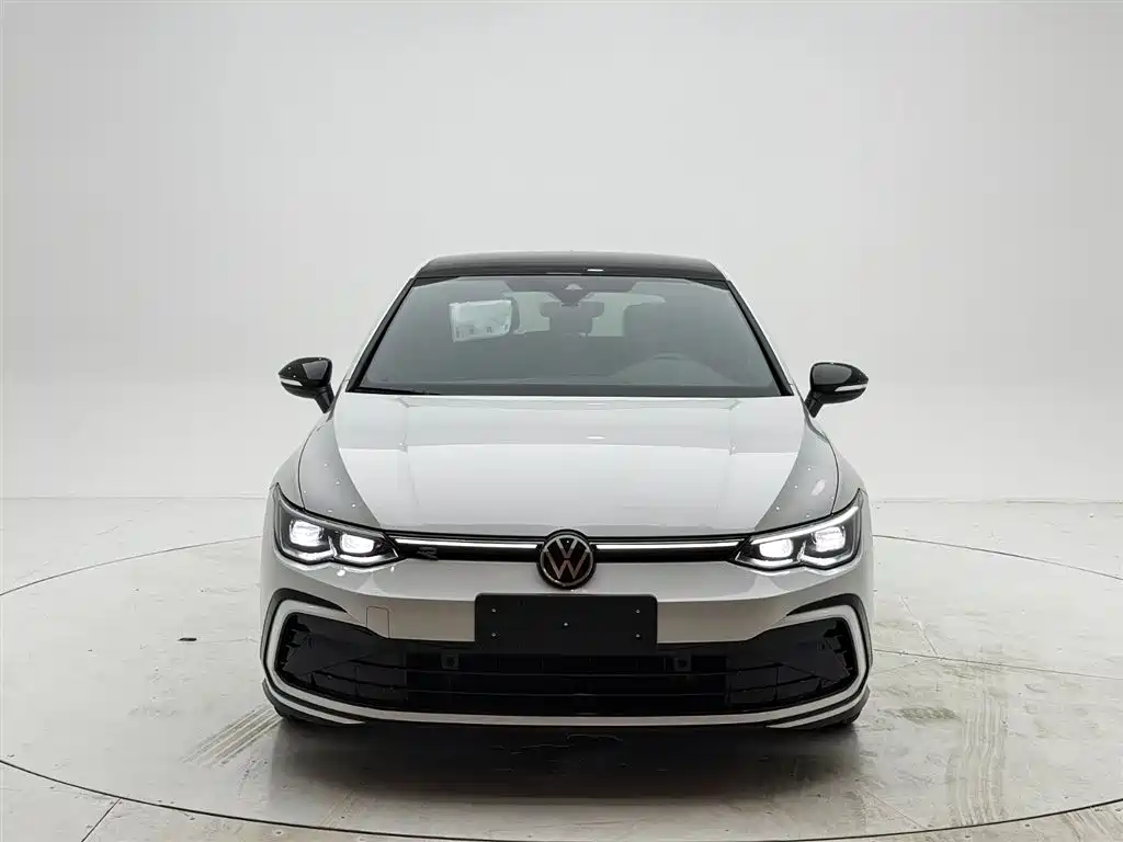 Volkswagen Golf 2021 280TSI DSG R-Line фото 2