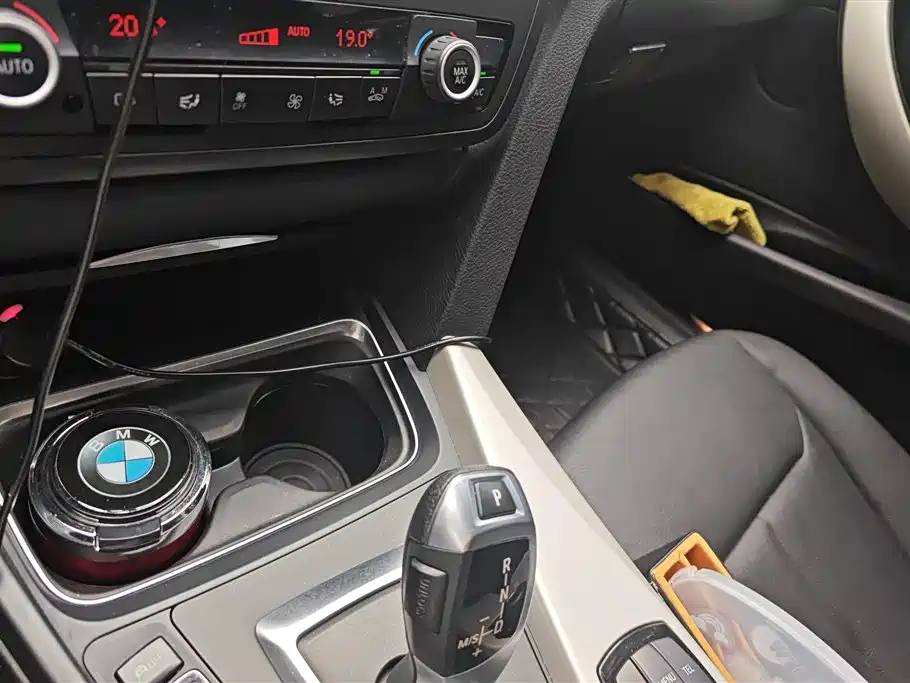 BMW 3 Series 2015 320Li Super Joy Fashion фото 16
