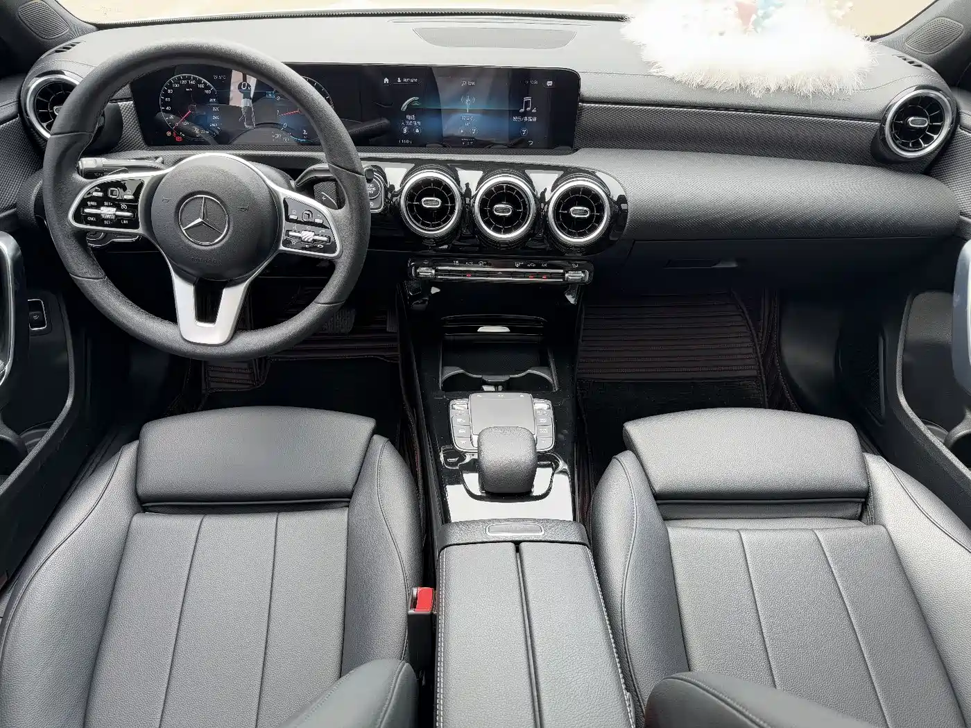 Mercedes-Benz A-Class 2022 Facelift A 180 L Sport Sedan фото 7