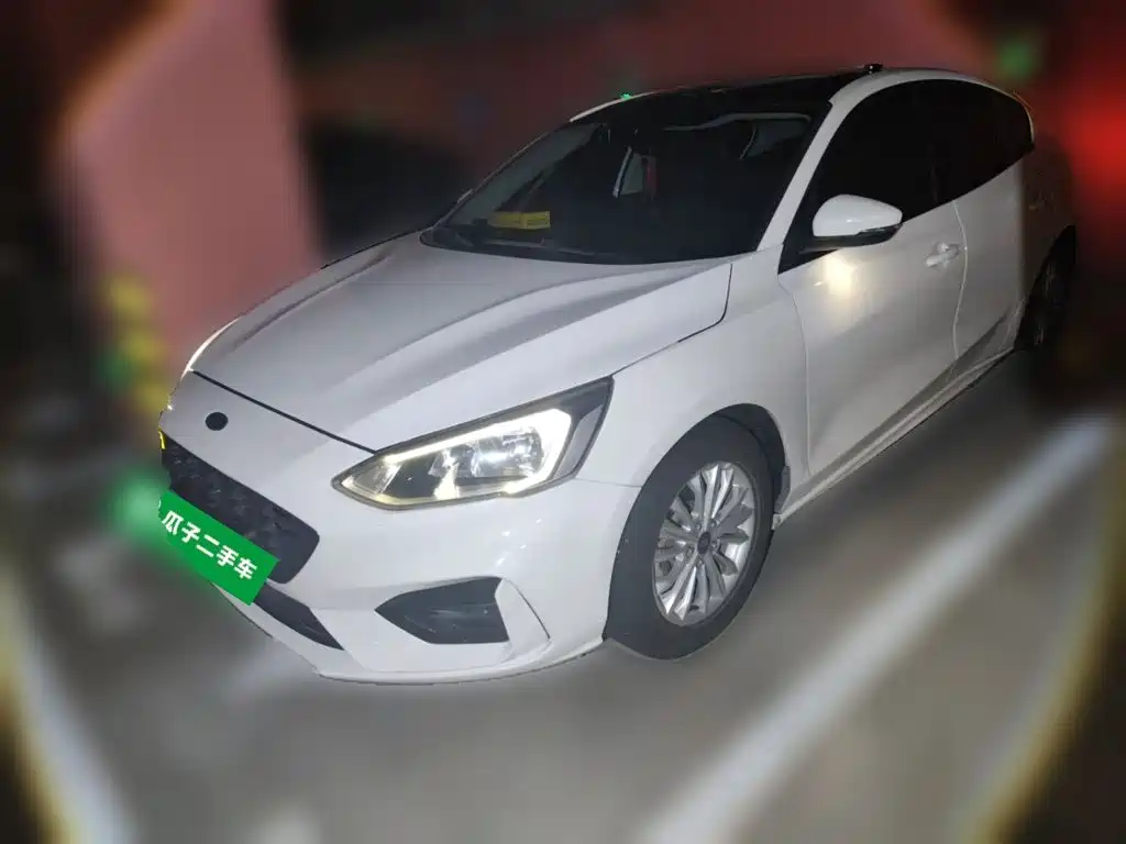 Ford Focus 2020 Sedan EcoBoost 180 Automatic Sharp Trend Type
