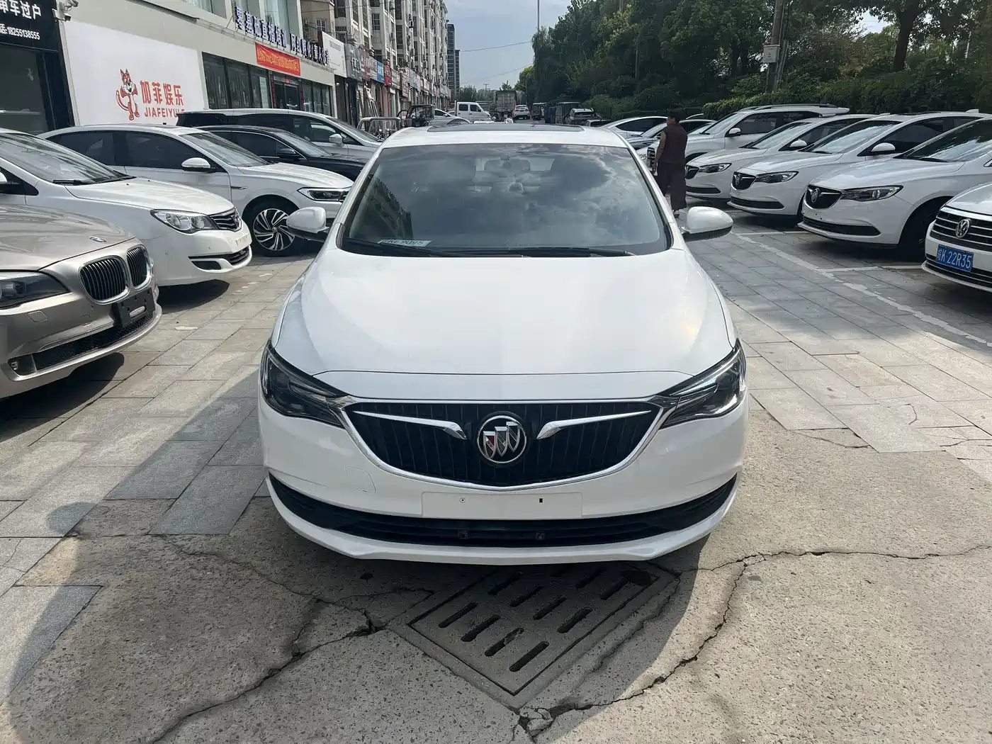 Buick Excelle 2019 18T Auto Connected Elite China VI фото 2