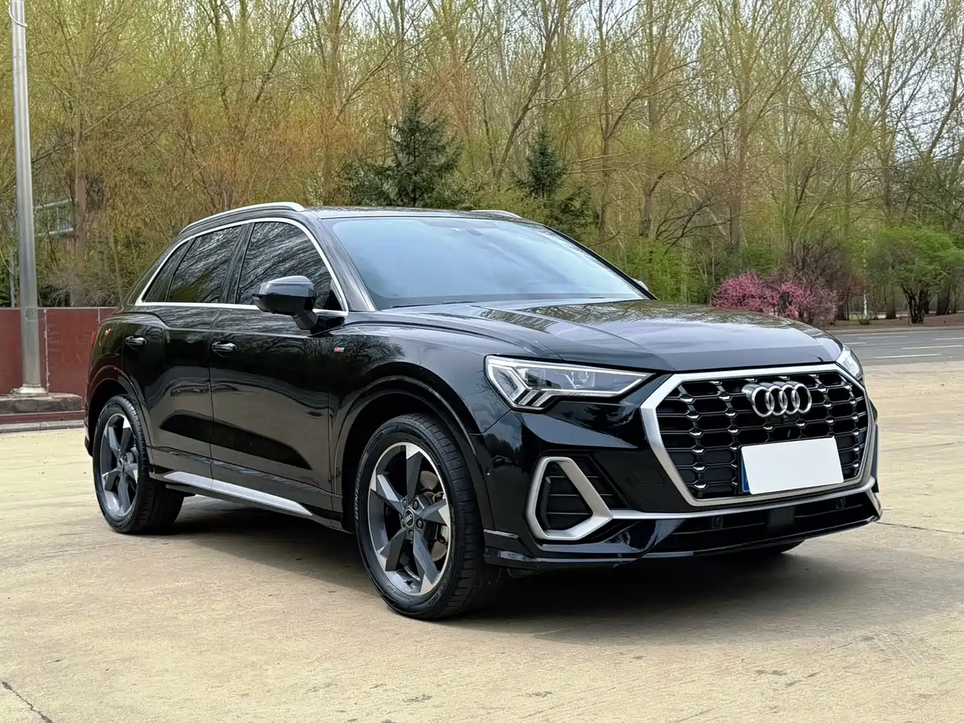 Audi Q3 2022 35 TFSI Fashion Dynamic фото 3