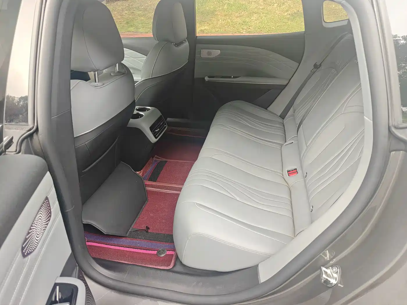 Geely Galaxy Galaxy E8 2024 2024 550km RWD MAX