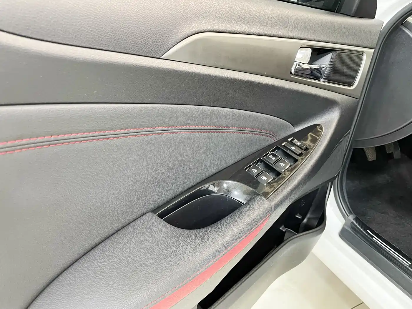 Changan Eado XT 2017 2016 1.6L Manual Stylish Cool Edition