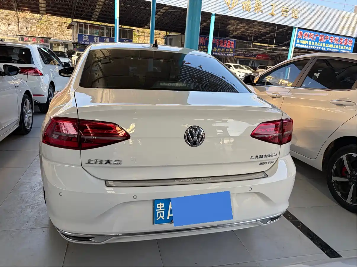Volkswagen Lamando 2021 280TSI DSG Comfort Edition фото 4