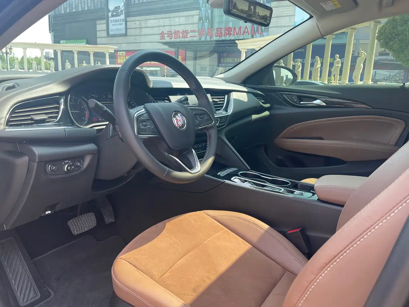 BUICK REGAL