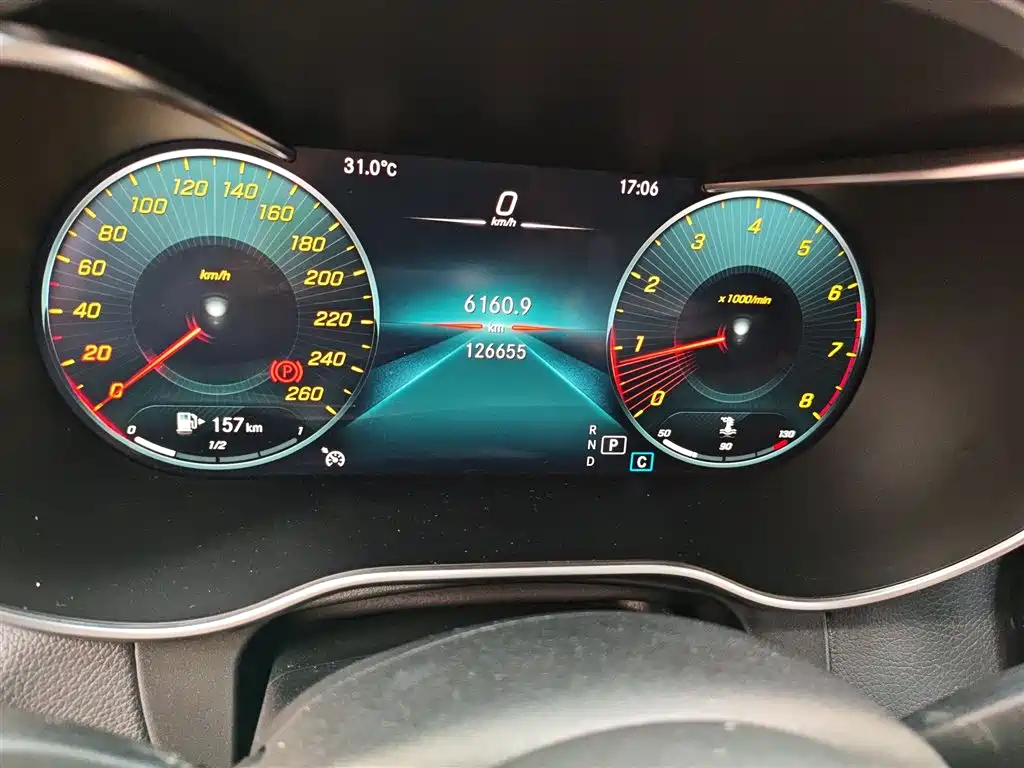 Mercedes-Benz GLC 2020 Facelift GLC 260 L 4MATIC Dynamic фото 9