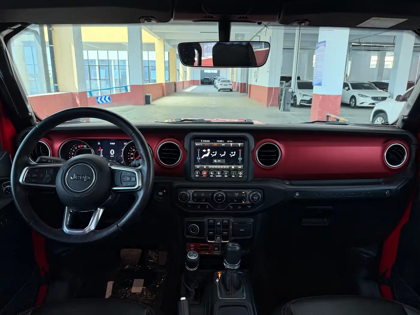 Фото 5 - Jeep Wrangler