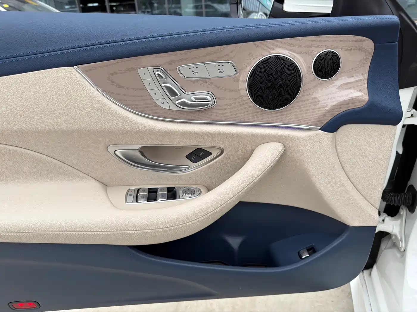 Mercedes-Benz E-Class (Import) 2020 E 260 Convertible Coupe фото 7