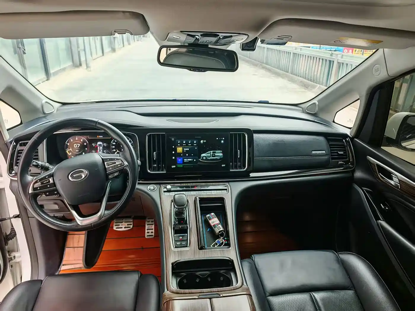 GAC Trumpchi Trumpchi M8 2021 Leading Show Series 390T Ultimate Edition фото 9