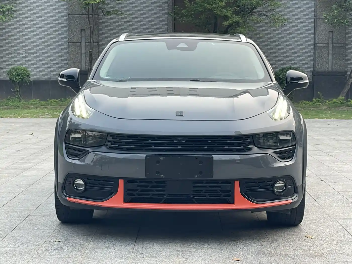 Lynk & Co 02 2018 Model 1.5T DCT 2WD Yao Pro Edition China V фото 3