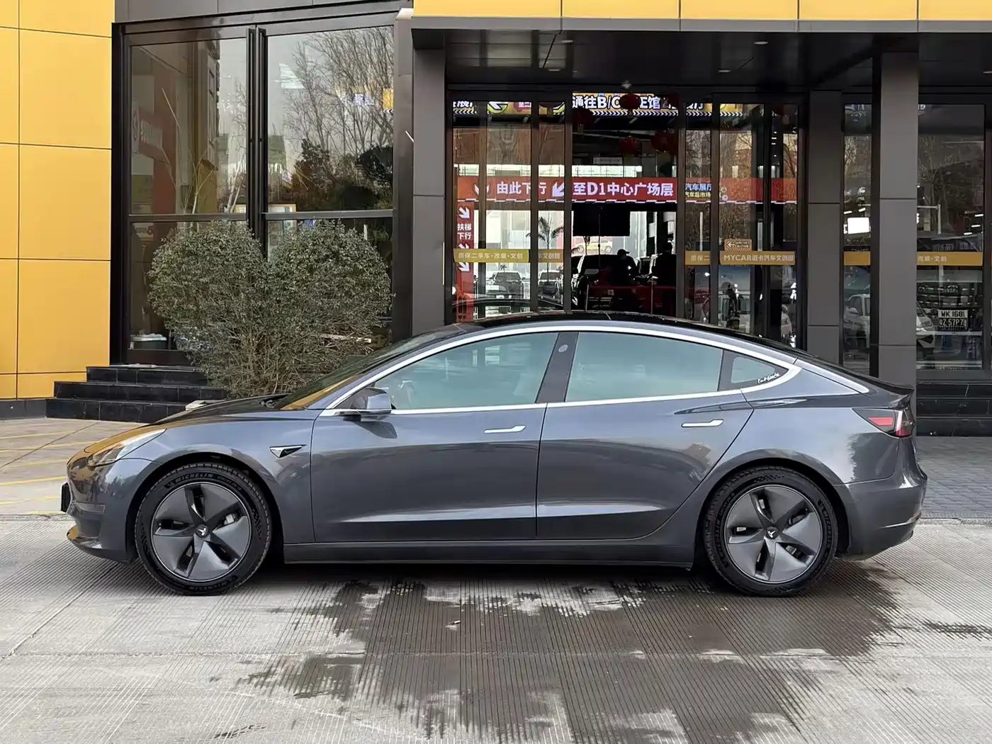 Tesla Model 3 2020 2019 Standard Range Rear-Wheel Drive Upgrade