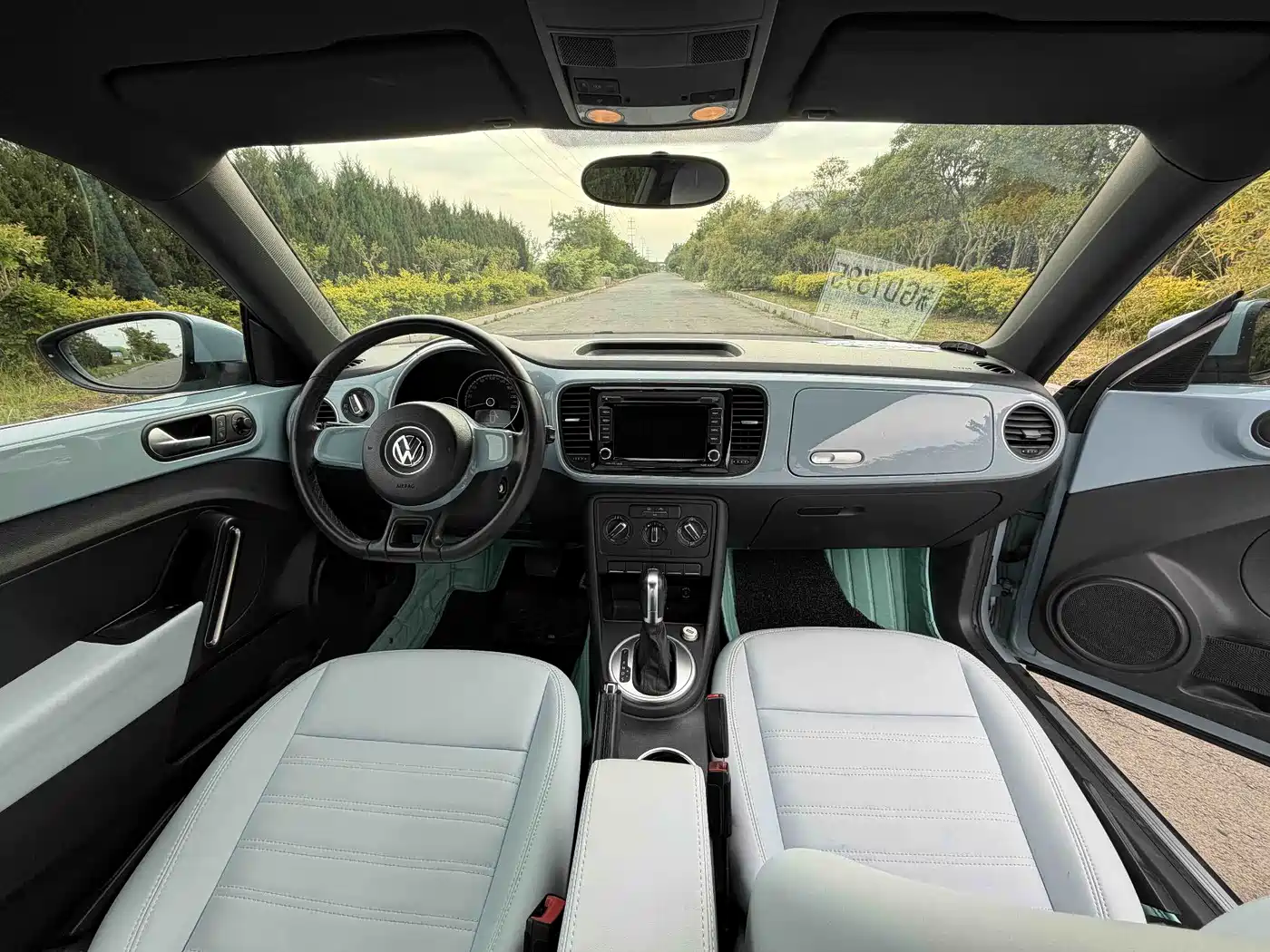 Volkswagen Beetle 2014 1.2TSI Fashion Edition фото 8