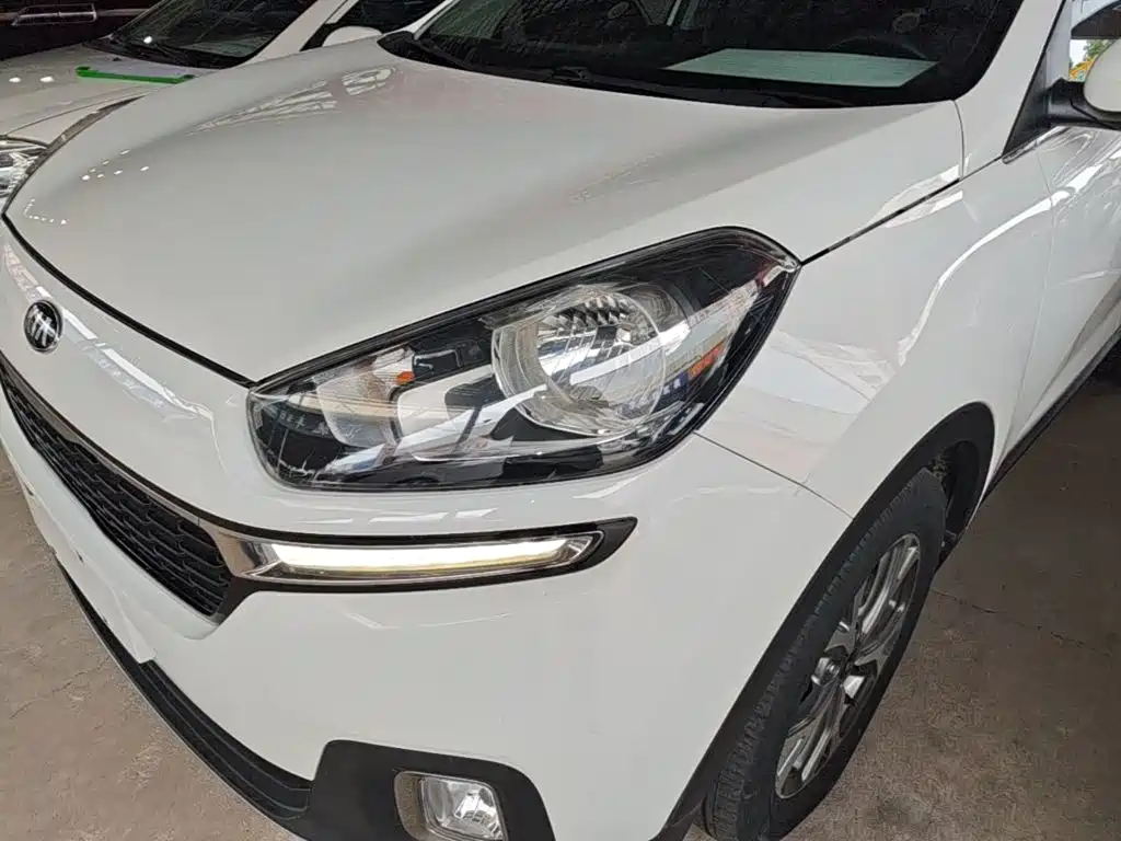Kia KX3 Smart Run 2015 2015 1.6L Automatic 2WD DLX
