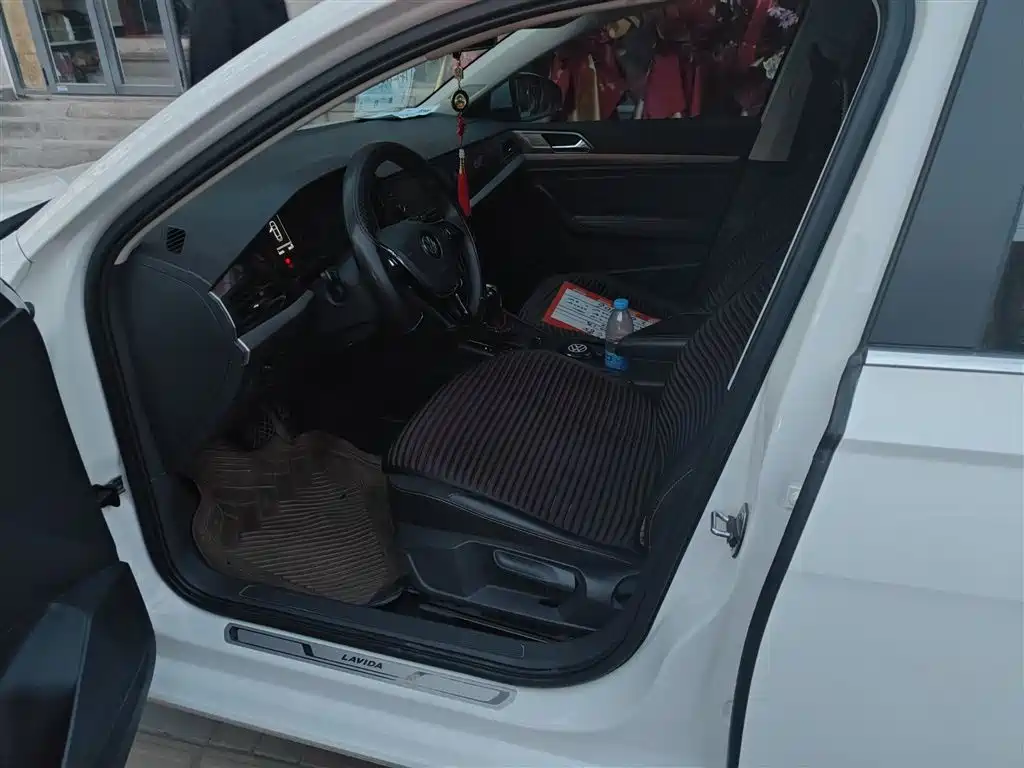 Volkswagen Lavida 2019 280TSI DSG Comfort Edition China VI фото 8