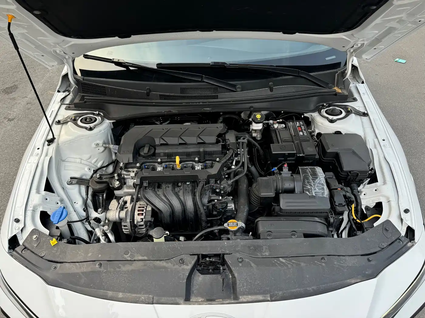 صورة 10 - Hyundai Elantra