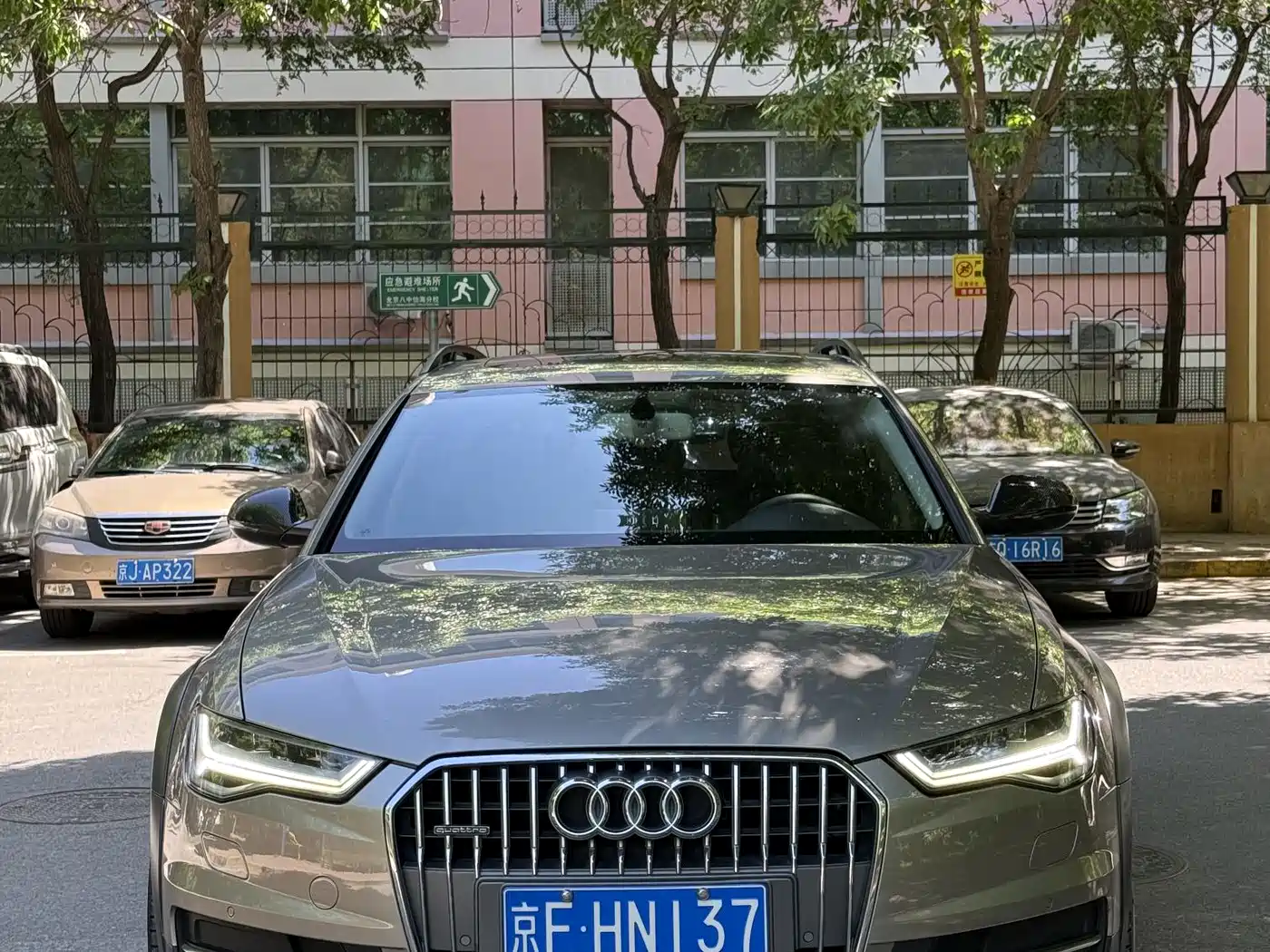 Audi A6 (Import) 2015 3.0T allroad quattro фото 2
