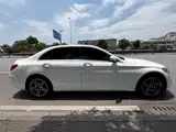 صورة 7 - Mercedes-Benz C-Class