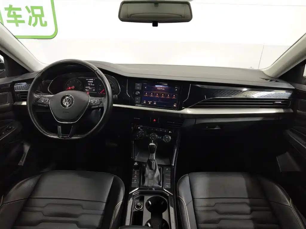 Volkswagen Passat 2019 330TSI Elite Version China VI фото 5