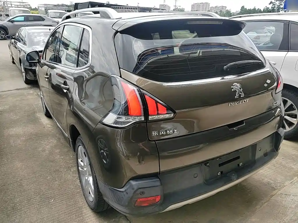 Peugeot 3008 2017 2016 2.0L Automatic Classic Edition