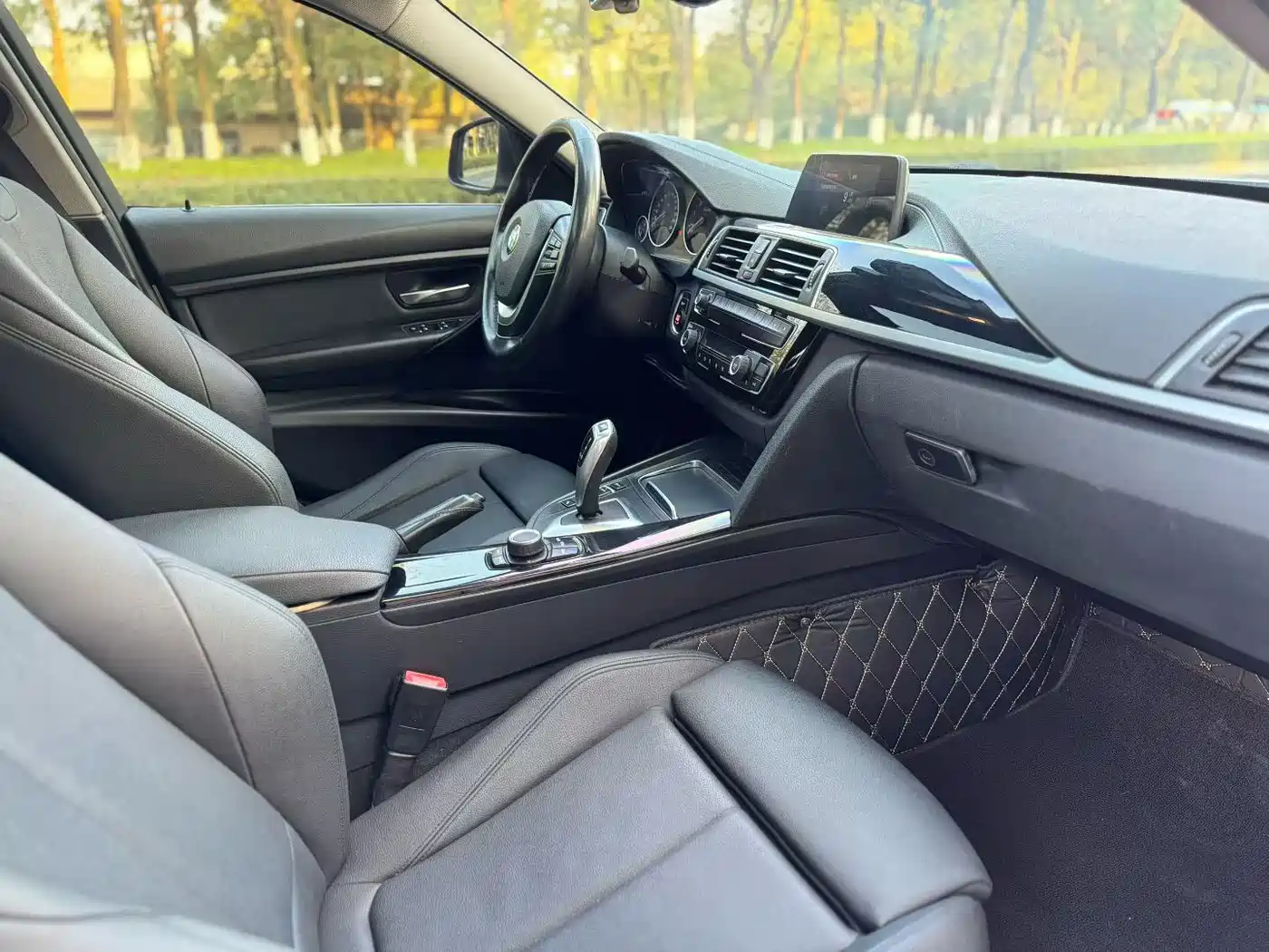 BMW 3 Series 2018 320Li Fashion Style фото 6