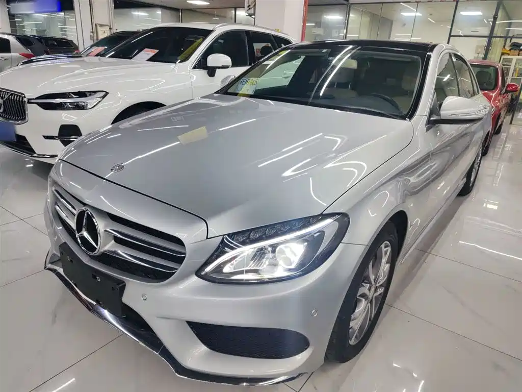 Mercedes-Benz C-Class 2015 C 200 L Sport фото 2