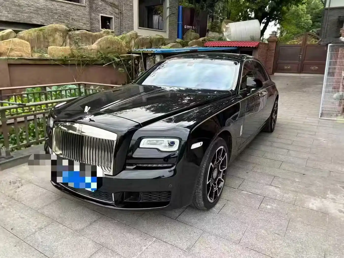 Фото 1 - Rolls-Royce Ghost